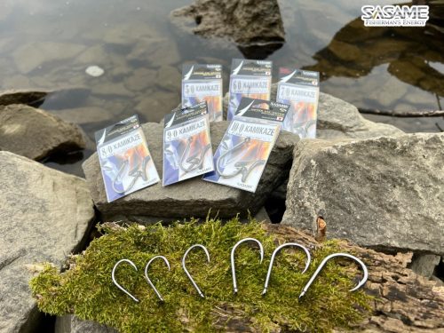 SASAME Kamikaze füles harcsázó horog - Black Nickel - 6/0