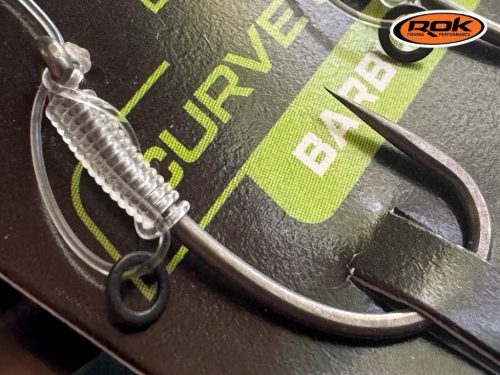 ROK D-RIG Curve Shank Barbless - 2db/csomag - előkötött szakáll nélküli horog - 4 - 0,40mm